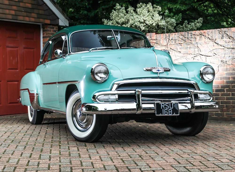 Vintage deluxe. Chevrolet Deluxe 1952. 49 Chevrolet. Тойота 1952. Chevrolet Винтажная.